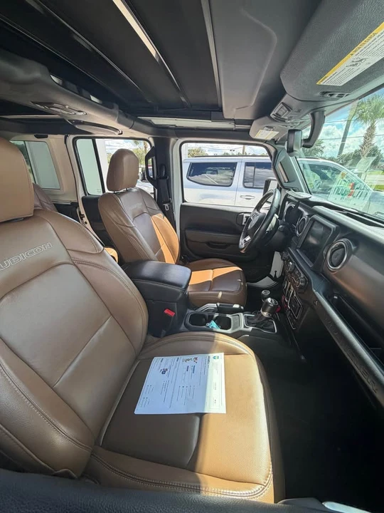 2020 Jeep JL Wrangler - Image 8 of 13