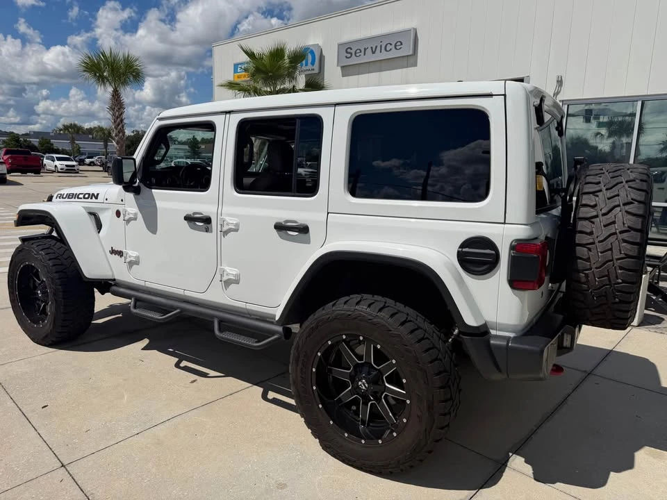 2020 Jeep JL Wrangler - Image 6 of 13