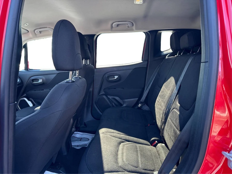 2020 Jeep Renegade - Image 10 of 12