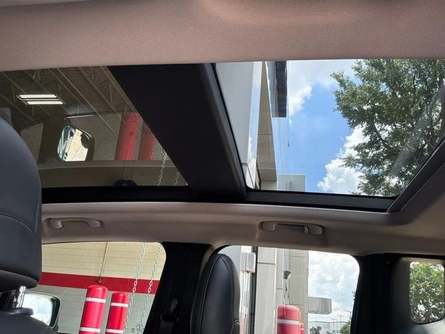 2020 Jeep Renegade - Image 18 of 20