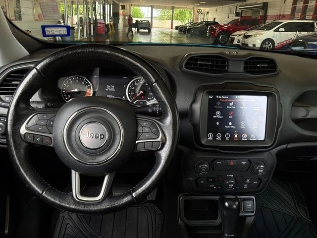 2020 Jeep Renegade - Image 13 of 20