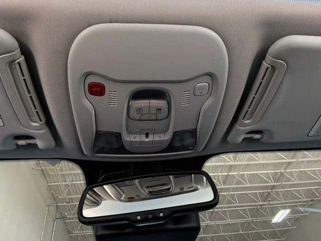 2020 Jeep Renegade - Image 16 of 20