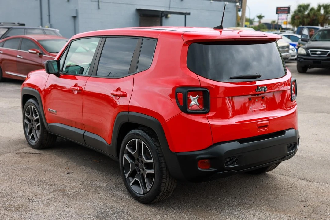 2020 Jeep Renegade - Image 5 of 21
