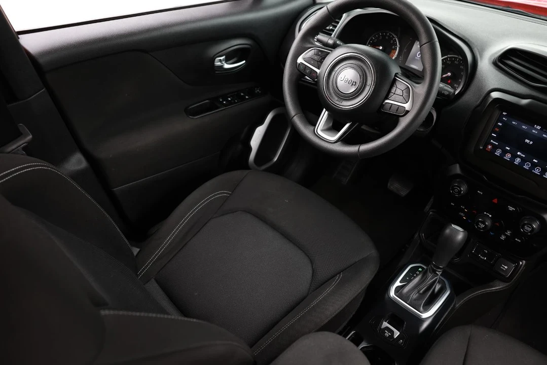 2020 Jeep Renegade - Image 20 of 21