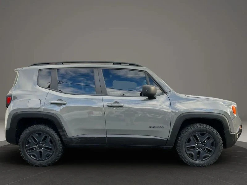 2020 Jeep Renegade - Image 4 of 12