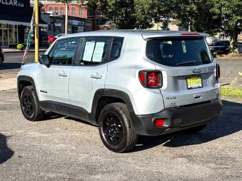 2020 Jeep Renegade - Image 7 of 12
