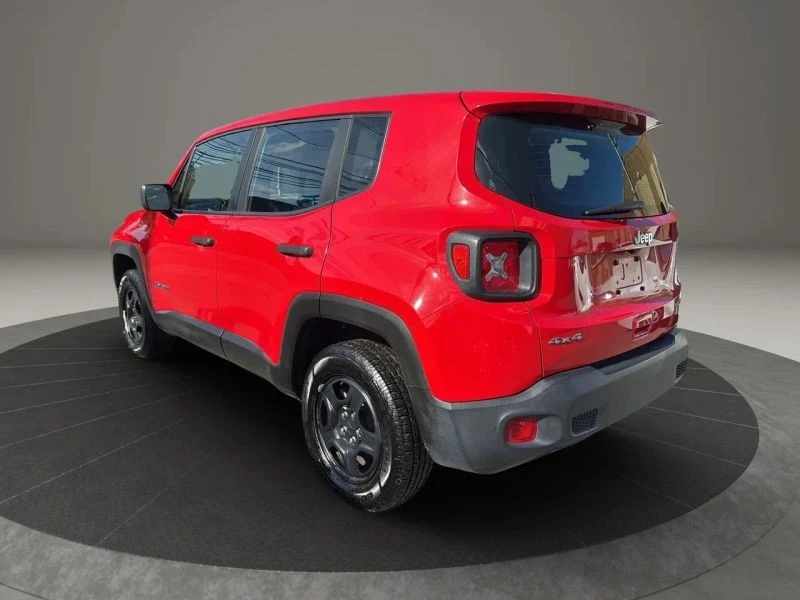 2020 Jeep Renegade - Image 7 of 12