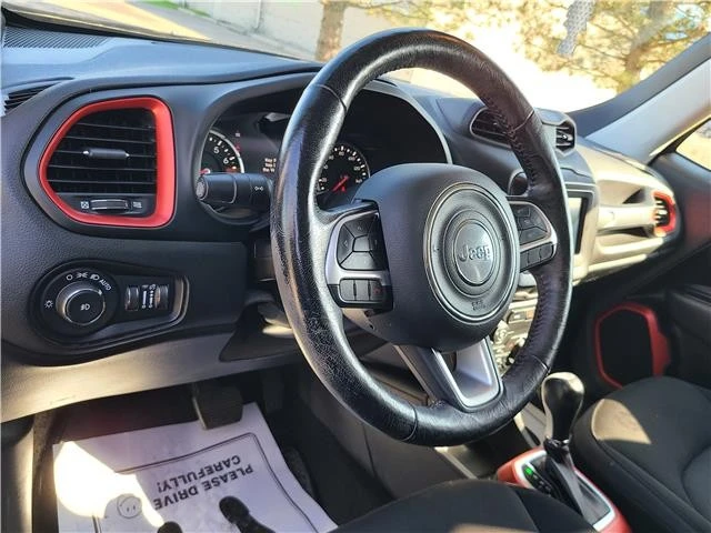 2020 Jeep Renegade - Image 9 of 12