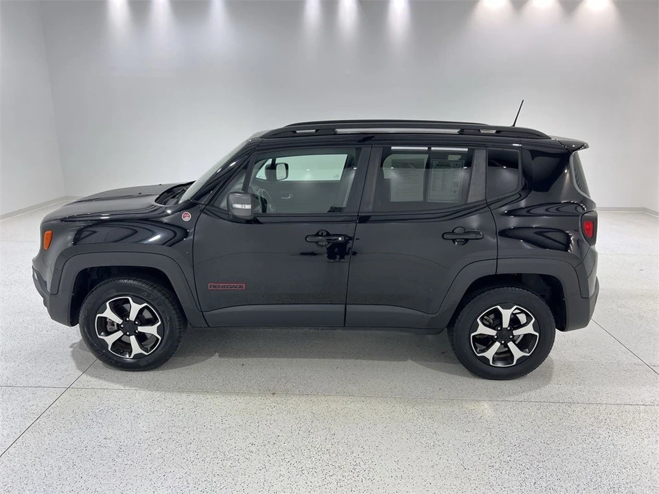 2020 Jeep Renegade - Image 2 of 21