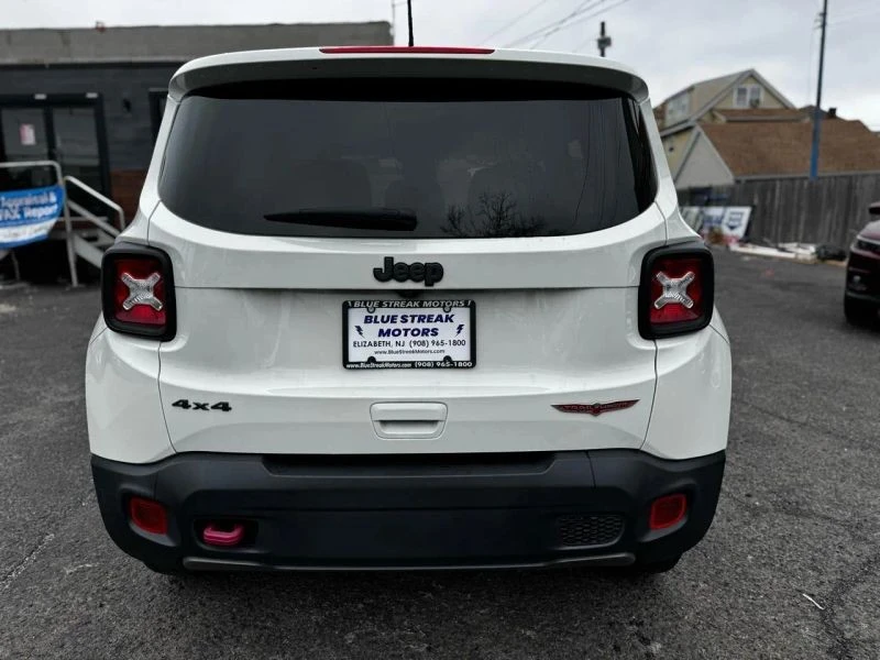 2020 Jeep Renegade - Image 9 of 12