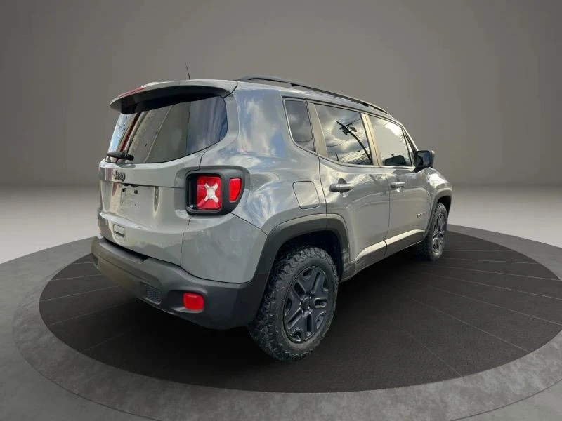 2020 Jeep Renegade - Image 5 of 12