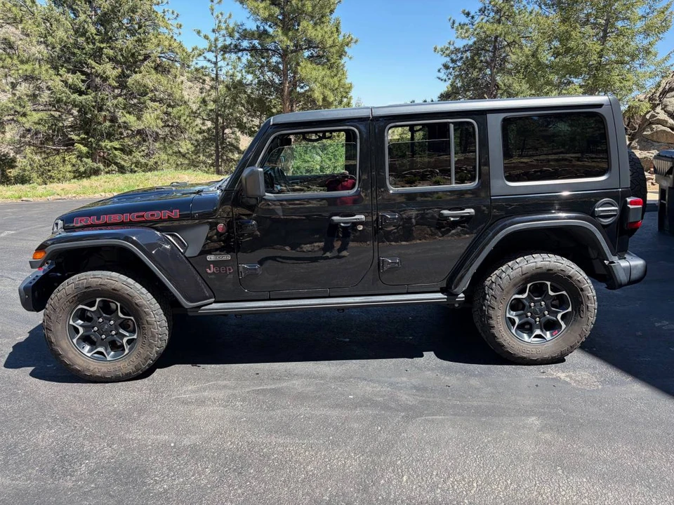 2020 Jeep JL Wrangler - Image 2 of 7