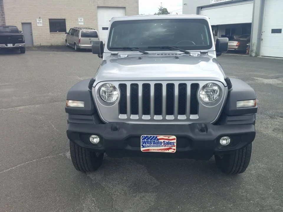 2020 Jeep JL Wrangler - Image 2 of 17
