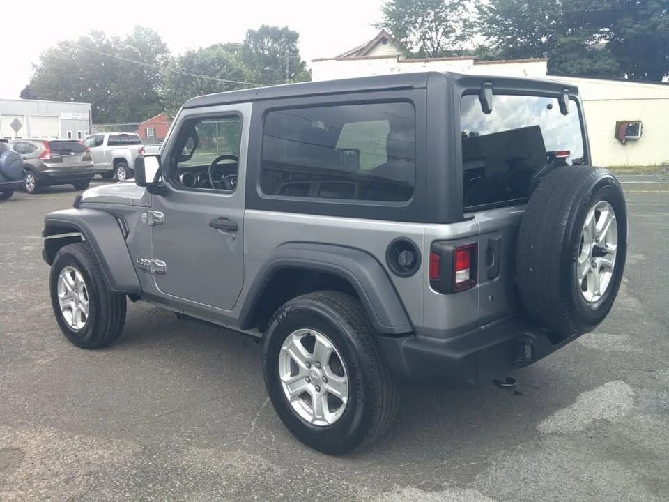 2020 Jeep JL Wrangler - Image 4 of 17