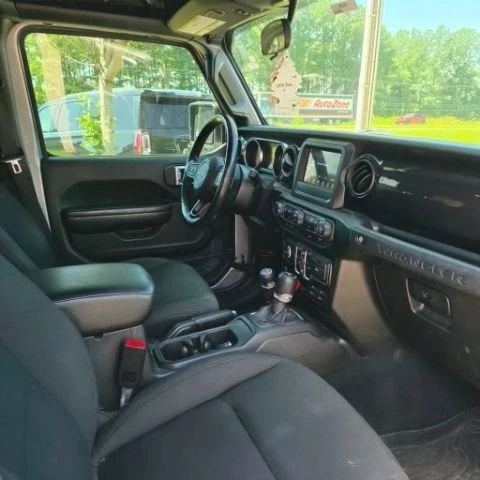 2020 Jeep JL Wrangler - Image 4 of 20
