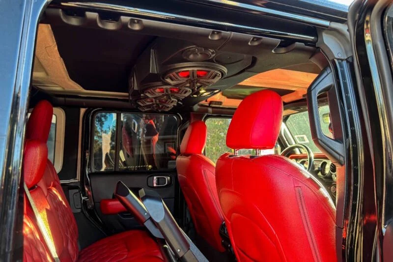 2020 Jeep JL Wrangler - Image 18 of 20