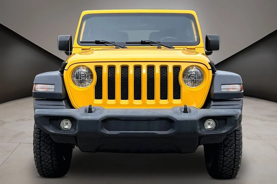 2020 Jeep JL Wrangler - Image 2 of 5