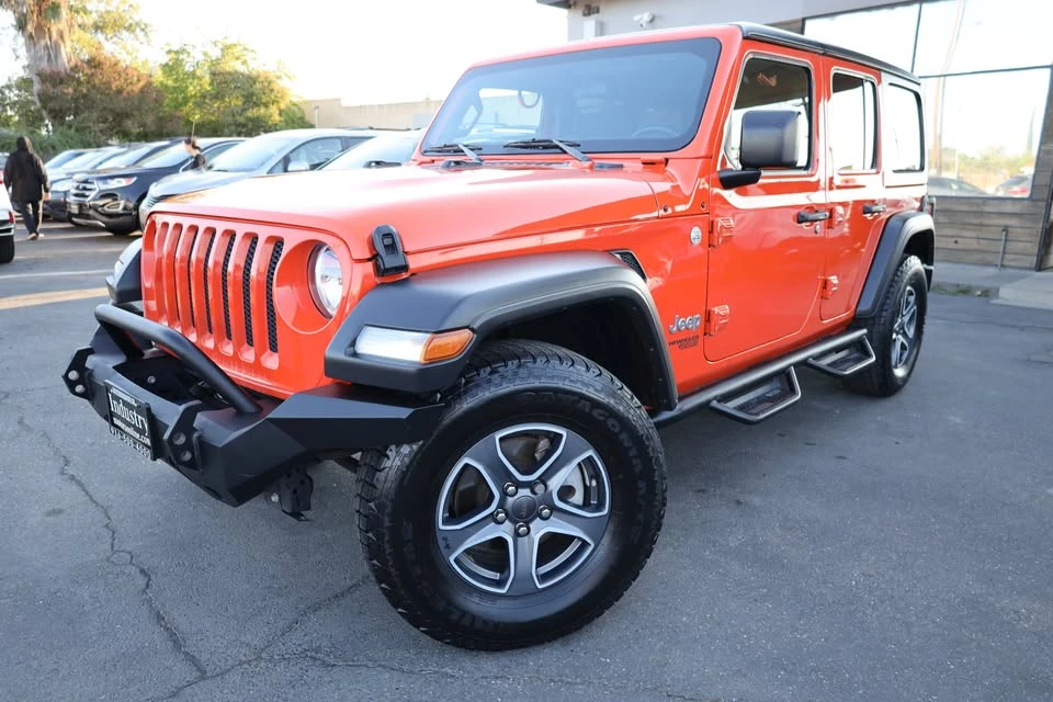 2020 Jeep JL Wrangler - Image 2 of 20