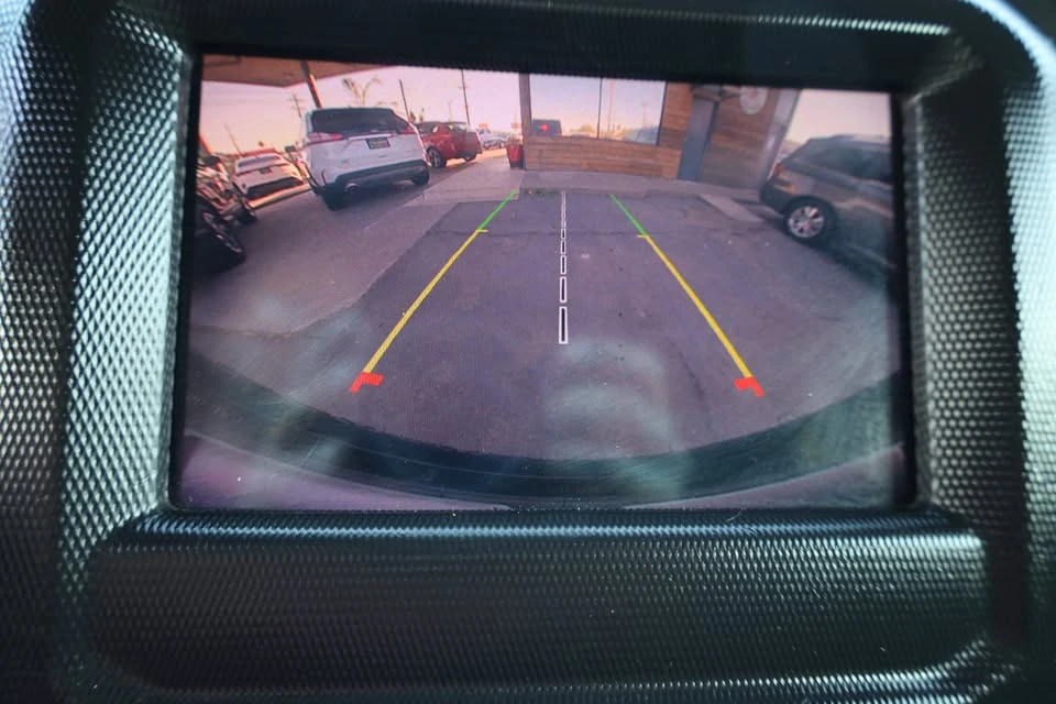 2020 Jeep JL Wrangler - Image 14 of 20