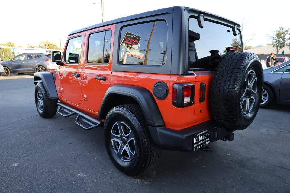 2020 Jeep JL Wrangler - Image 6 of 20