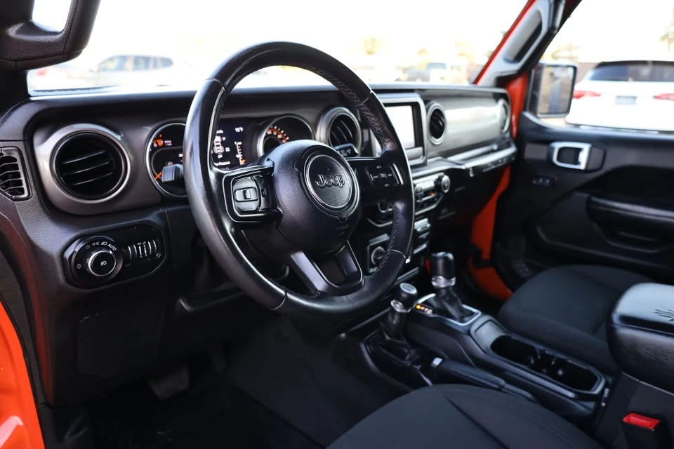 2020 Jeep JL Wrangler - Image 12 of 20