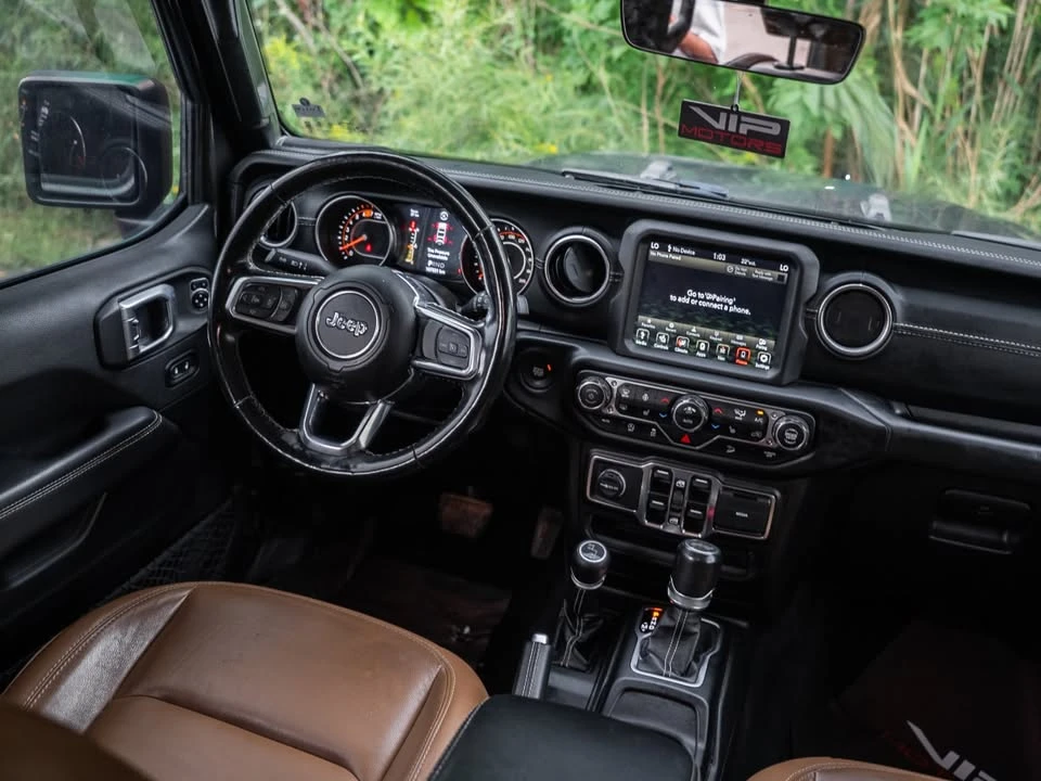 2020 Jeep JL Wrangler - Image 15 of 20