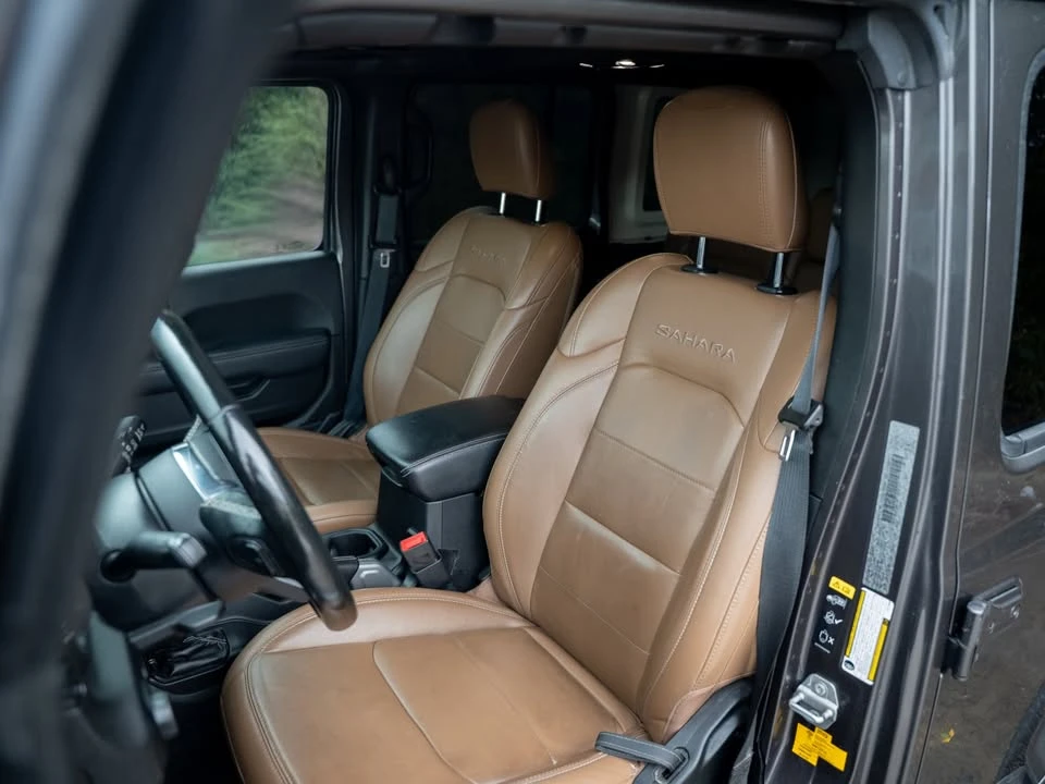 2020 Jeep JL Wrangler - Image 9 of 20