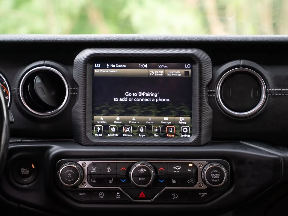 2020 Jeep JL Wrangler - Image 16 of 20