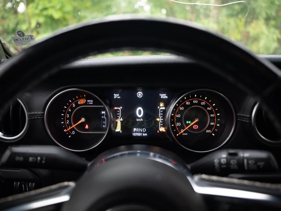 2020 Jeep JL Wrangler - Image 18 of 20