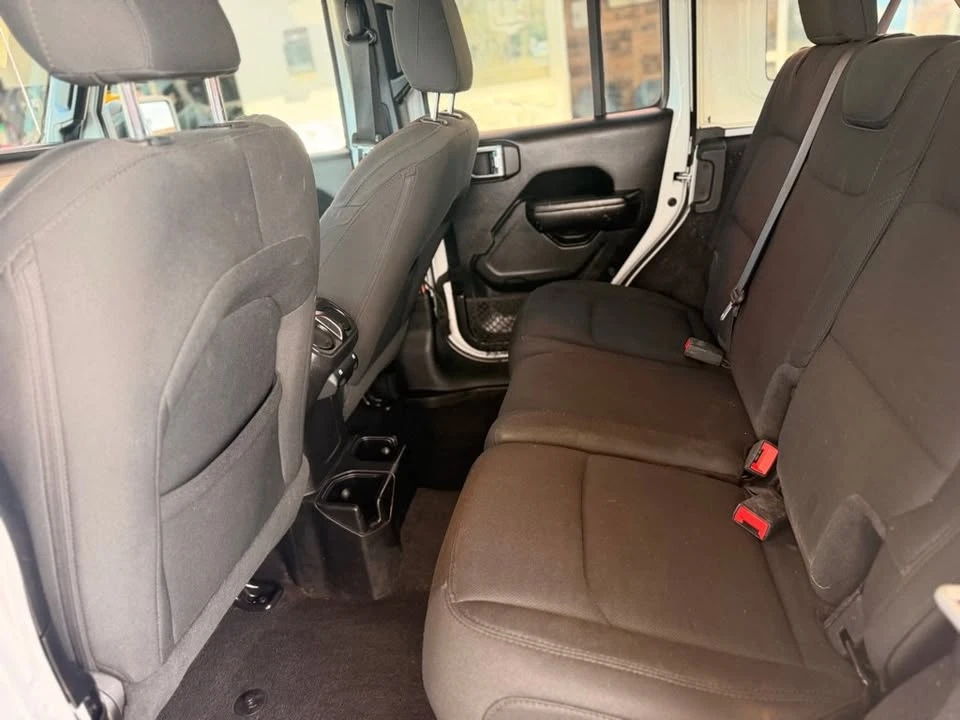 2020 Jeep JL Wrangler - Image 12 of 20