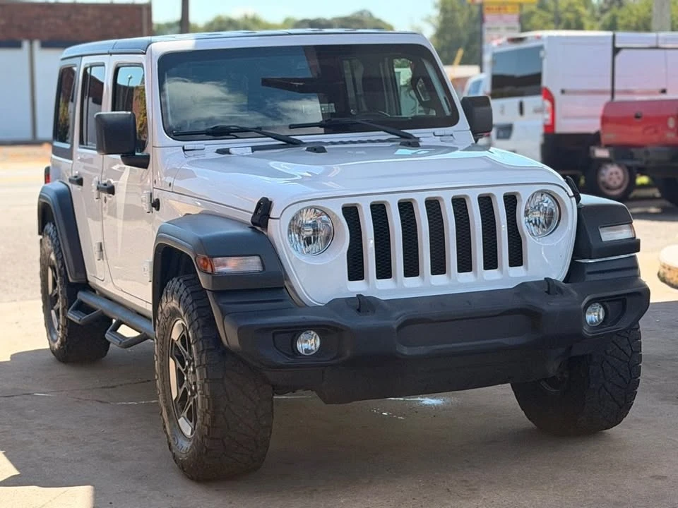 2020 Jeep JL Wrangler - Image 2 of 20