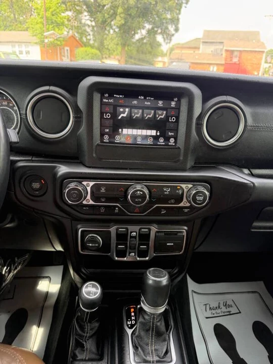 2020 Jeep JL Wrangler - Image 12 of 19