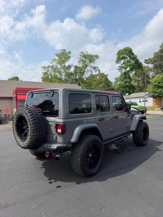 2020 Jeep JL Wrangler - Image 5 of 19