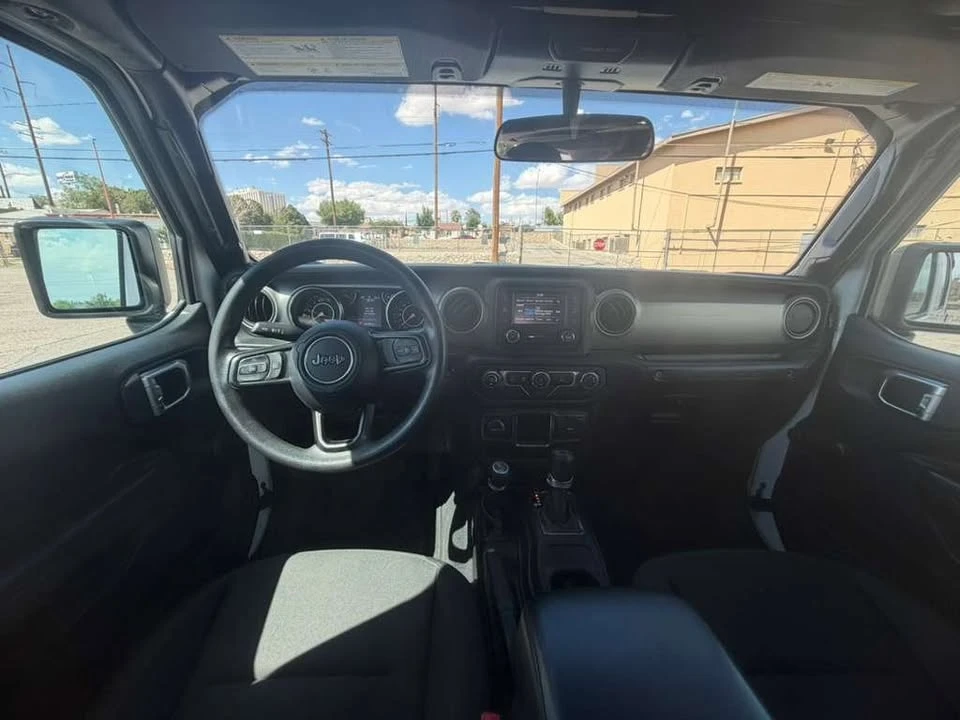2020 Jeep JL Wrangler - Image 11 of 17