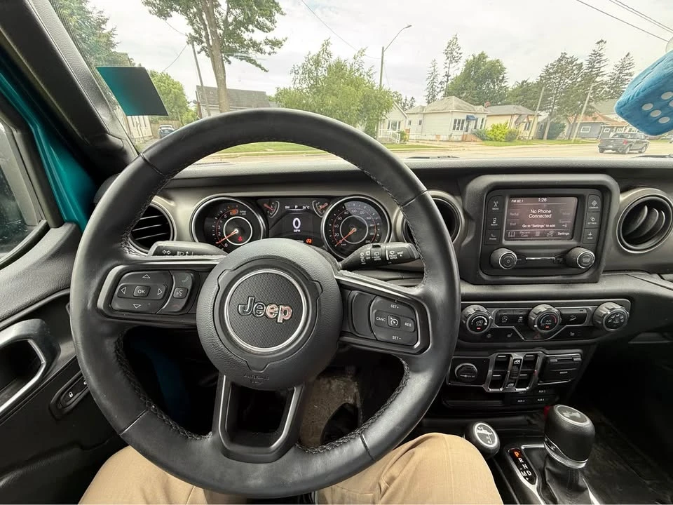 2020 Jeep JL Wrangler - Image 9 of 10