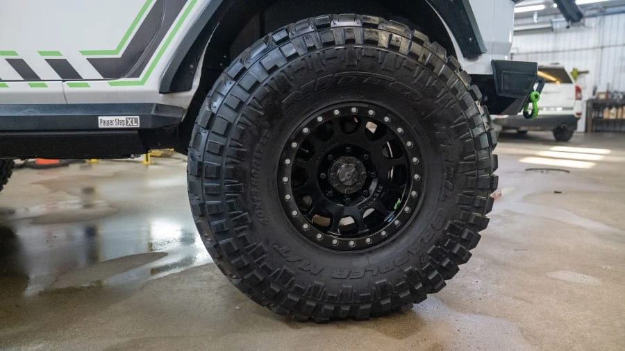 2020 Jeep JL Wrangler - Image 5 of 12