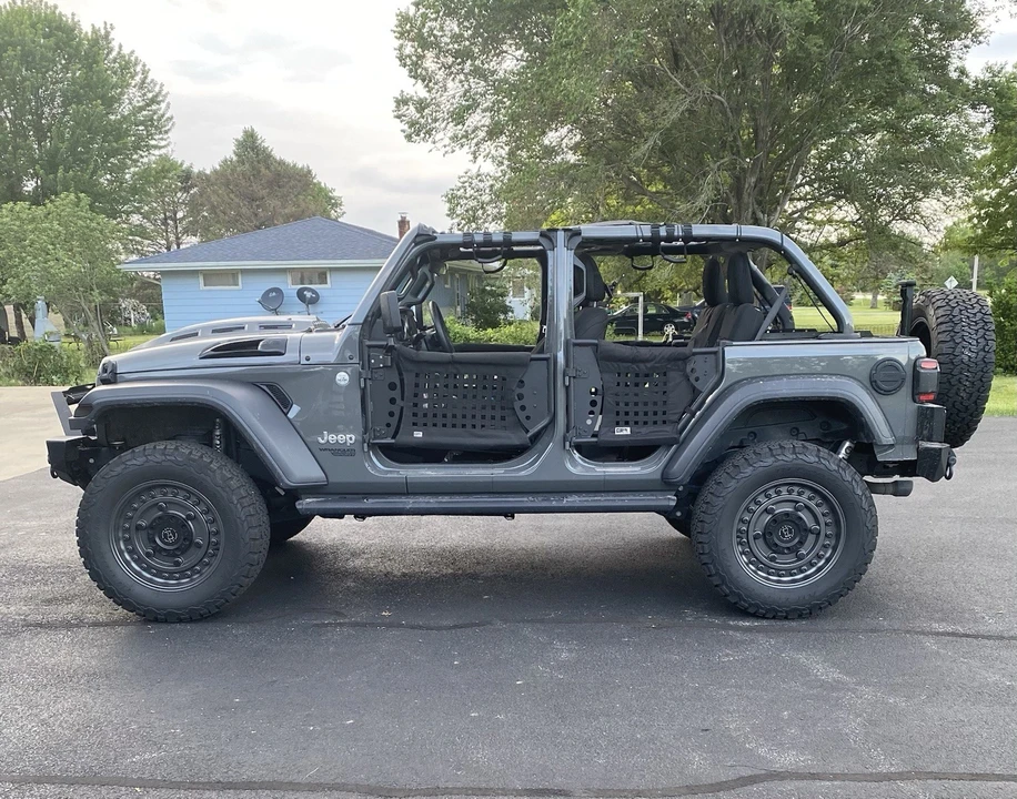 2020 Jeep JL Wrangler - Image 6 of 18