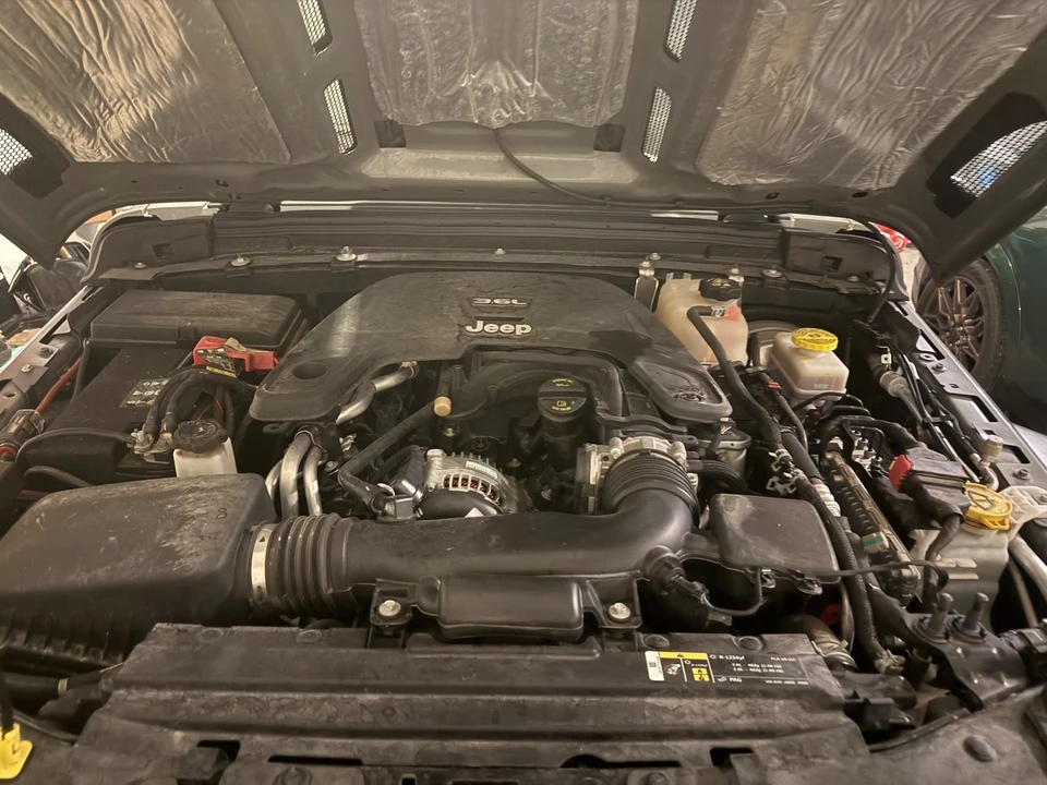 2020 Jeep JL Wrangler - Image 12 of 18