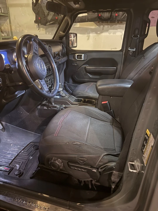 2020 Jeep JL Wrangler - Image 15 of 18