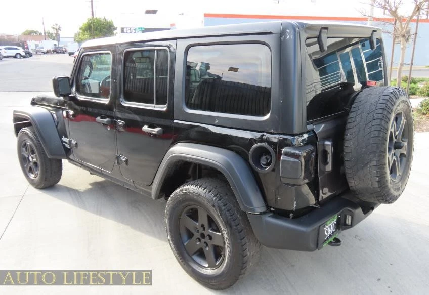 2020 Jeep JL Wrangler - Image 9 of 21