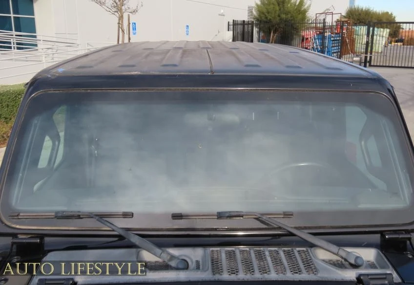 2020 Jeep JL Wrangler - Image 14 of 21