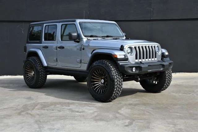 2020 Jeep JL Wrangler - Image 3 of 21