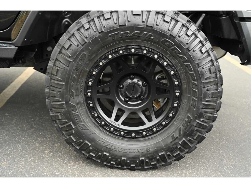 2020 Jeep JL Wrangler - Image 10 of 22