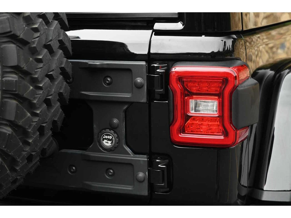 2020 Jeep JL Wrangler - Image 7 of 22
