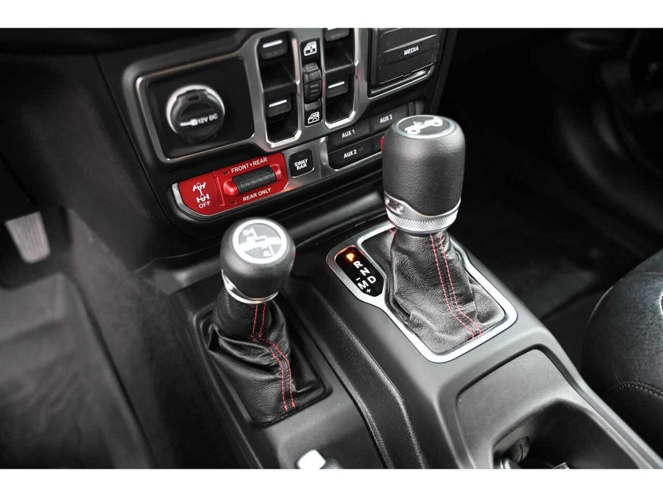 2020 Jeep JL Wrangler - Image 18 of 22