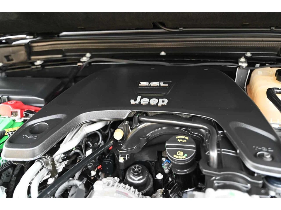 2020 Jeep JL Wrangler - Image 21 of 22