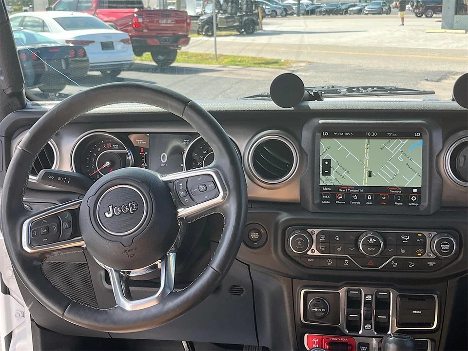 2020 Jeep JL Wrangler - Image 22 of 31