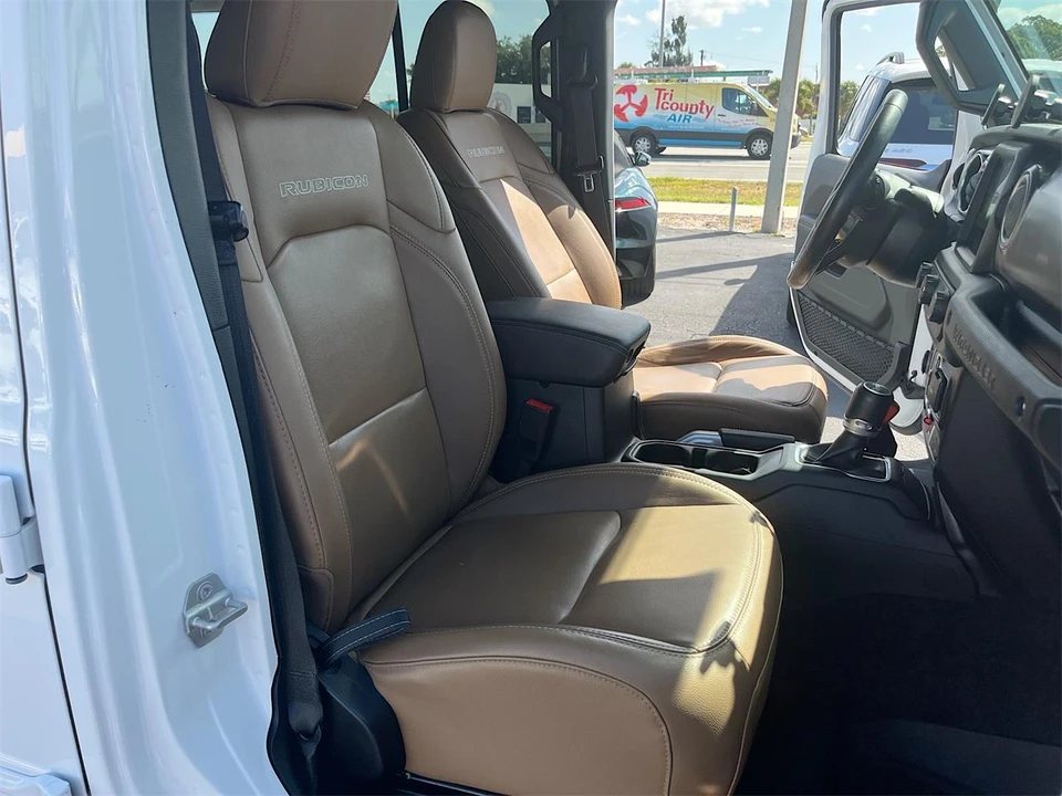 2020 Jeep JL Wrangler - Image 28 of 31
