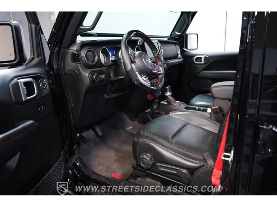 2020 Jeep JL Wrangler - Image 4 of 31