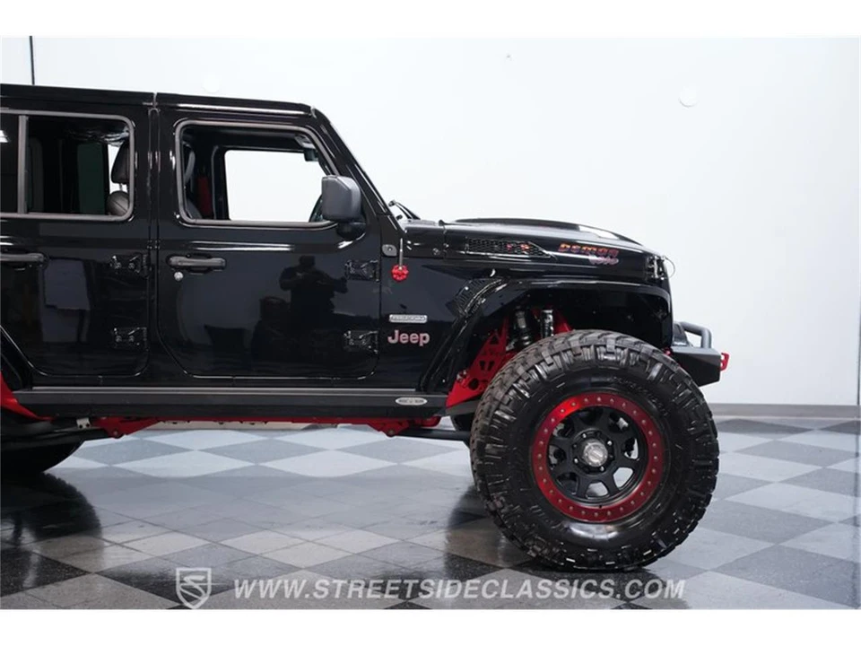 2020 Jeep JL Wrangler - Image 24 of 31